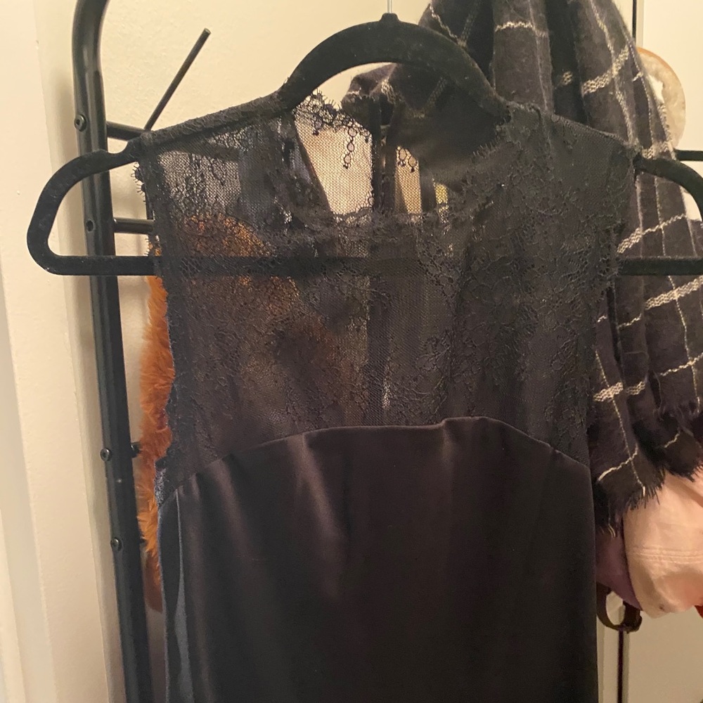 BCBGMAXAZRIA lace maxi dress